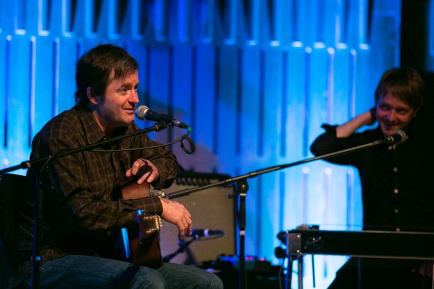 Willy Vlautin on guitar and David Murphy on steel pedal